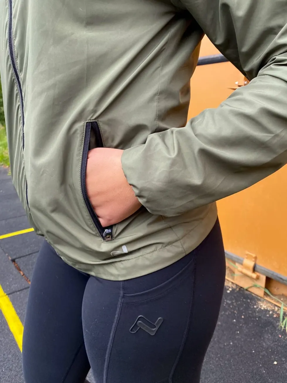 Carla Run Jacket 25, W - Dame Løbejakke