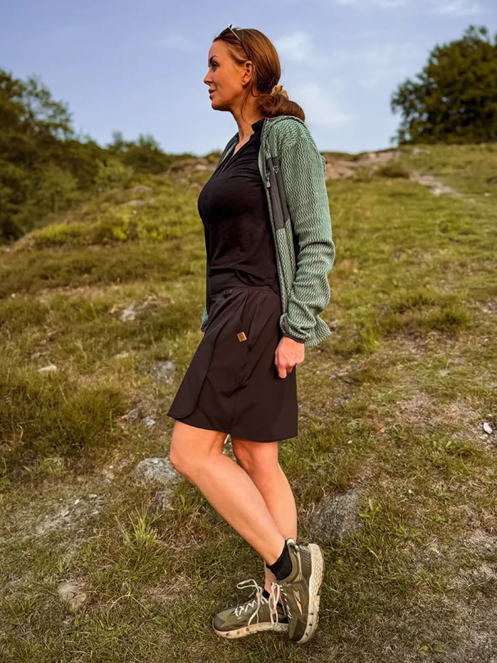 NOmalene, W. - Dame nederdel med shorts