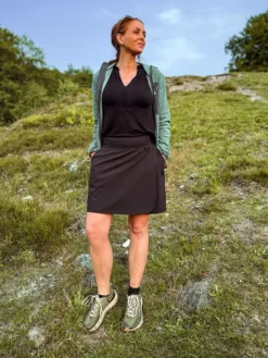 NOmalene, W. - Dame nederdel med shorts