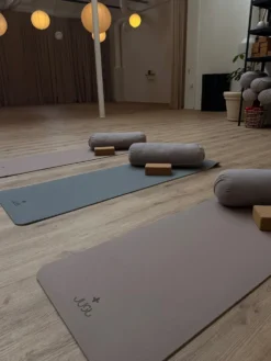 Yoga Mat, 26 - Yogamåtte (ASSORTERET)